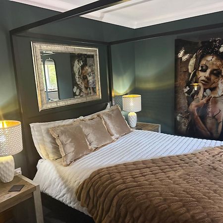 Boutique Shrewsbury Suites 외부 사진